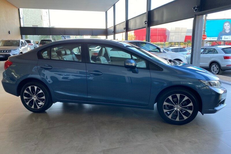 CIVIC 2.0 LXR 16V FLEX 4P AUTOMÁTICO ANO 2016 COR AZUL